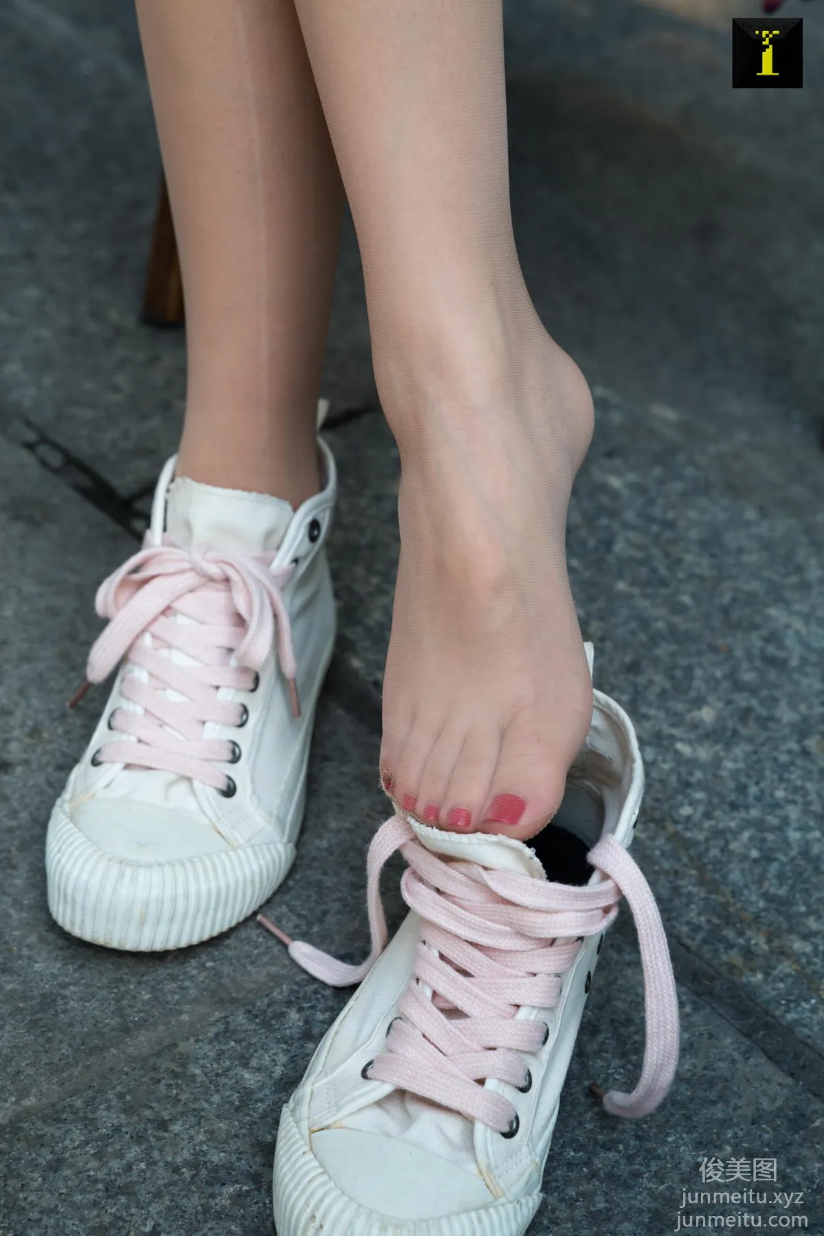 [IESS] 2019.12.06 Silk Enjoyer 632: Zi Wei, Putting on Newly Bought High Heels [95P] photo 67