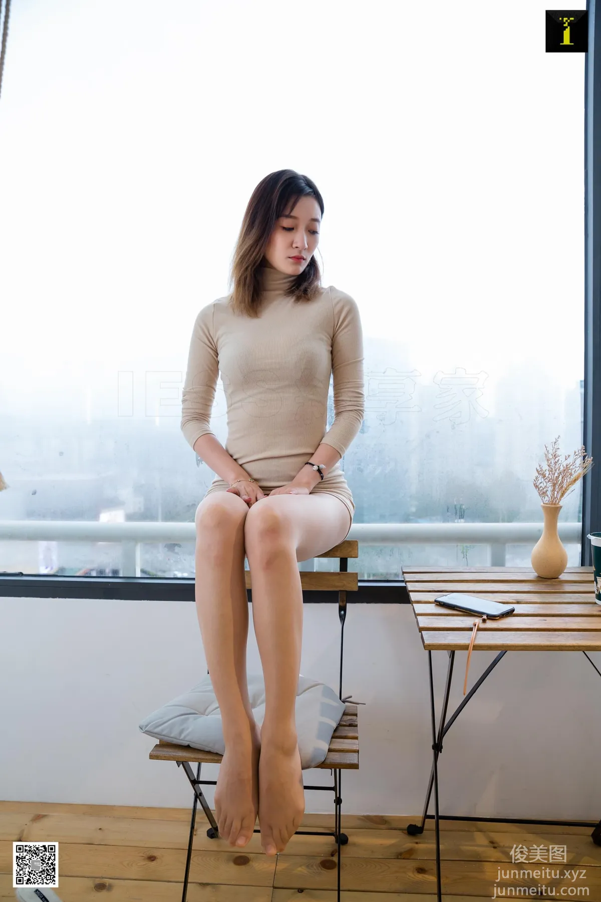 [IESS] 2020.03.02 Silk Enjoyer 691: IESS Qiuqiu, Qiuqiu's Plush High Heels [92P] photo 70