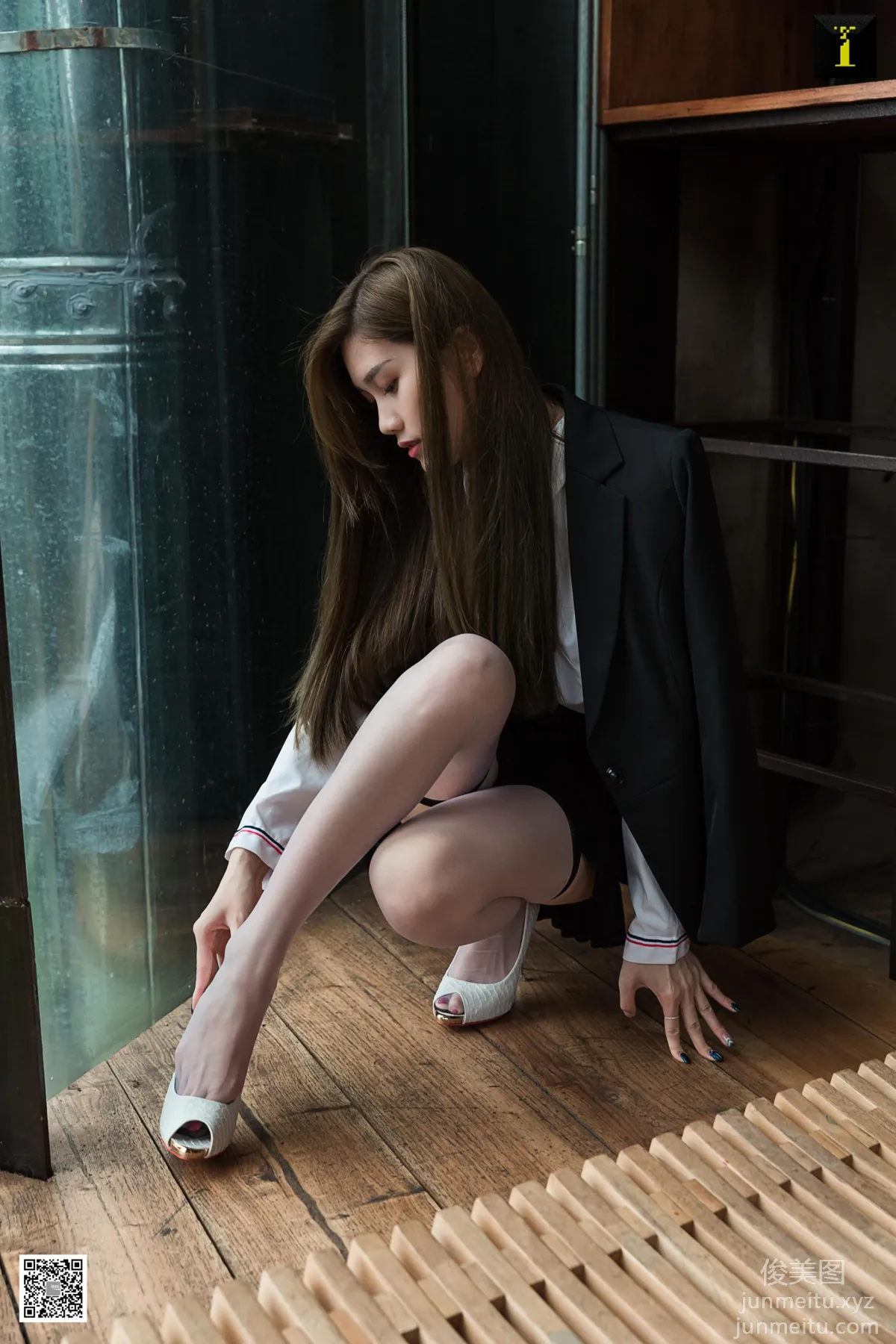 [IESS] 2020.04.14 Silk Enjoyer 721: Yu Xi, Peep Toe and Garter Stockings [95P] photo 26