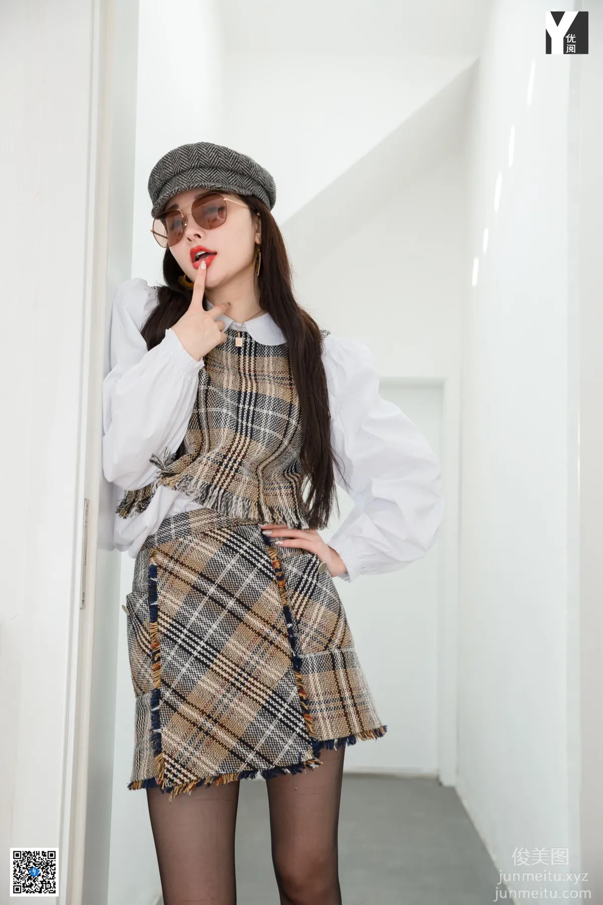 [IESS] 2020.04.20 Silk Enjoyer 725: Miao Jie, Playful Plaid Suit [87P] photo 36