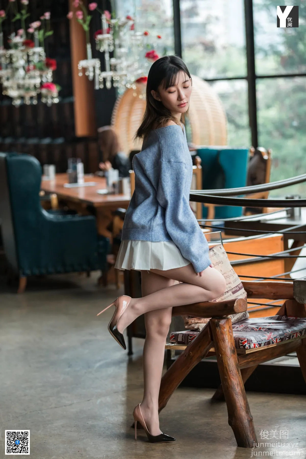 [IESS] 2020.05.21 Silk Enjoyer 745: IESS Qiuqiu, Pleated Skirt Girl [90P] photo 75