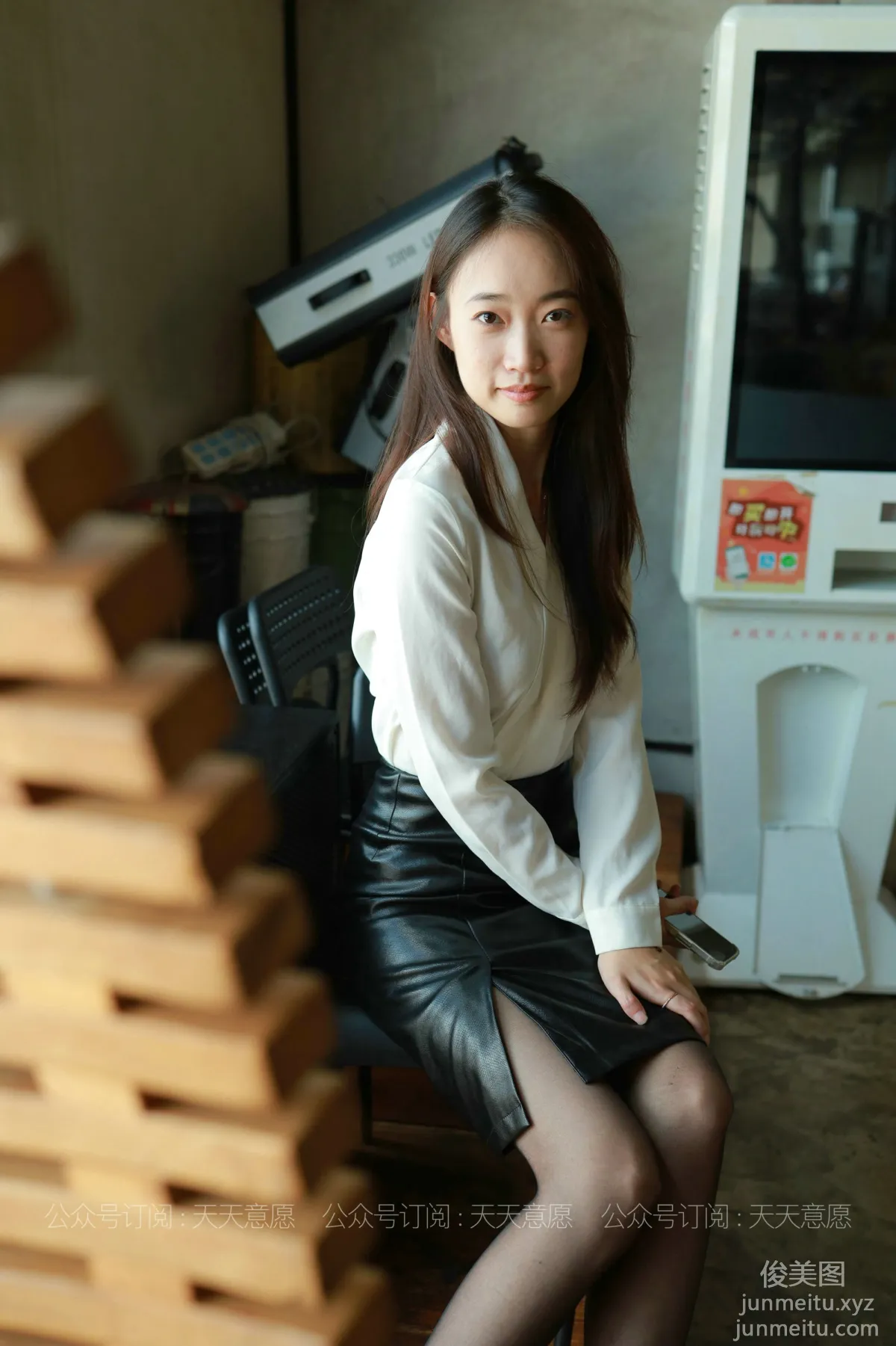 [IESS] 2021.06.30 Silk Enjoyer 847: Xiao Gao, OL Black Rose [83P] photo 73
