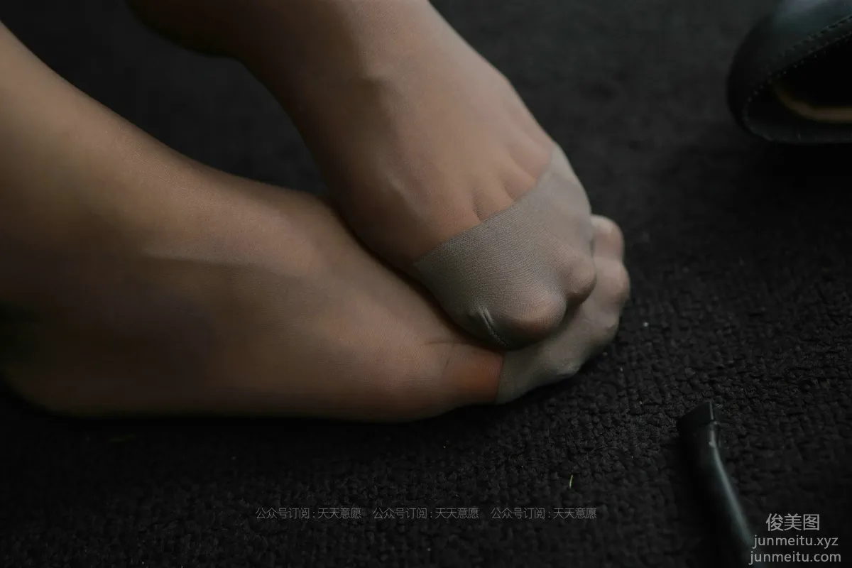 [IESS] 2021.08.08 Silk Enjoyer 883: Xiao Jie, Beauties Holding a Regular Meeting [95P] photo 28