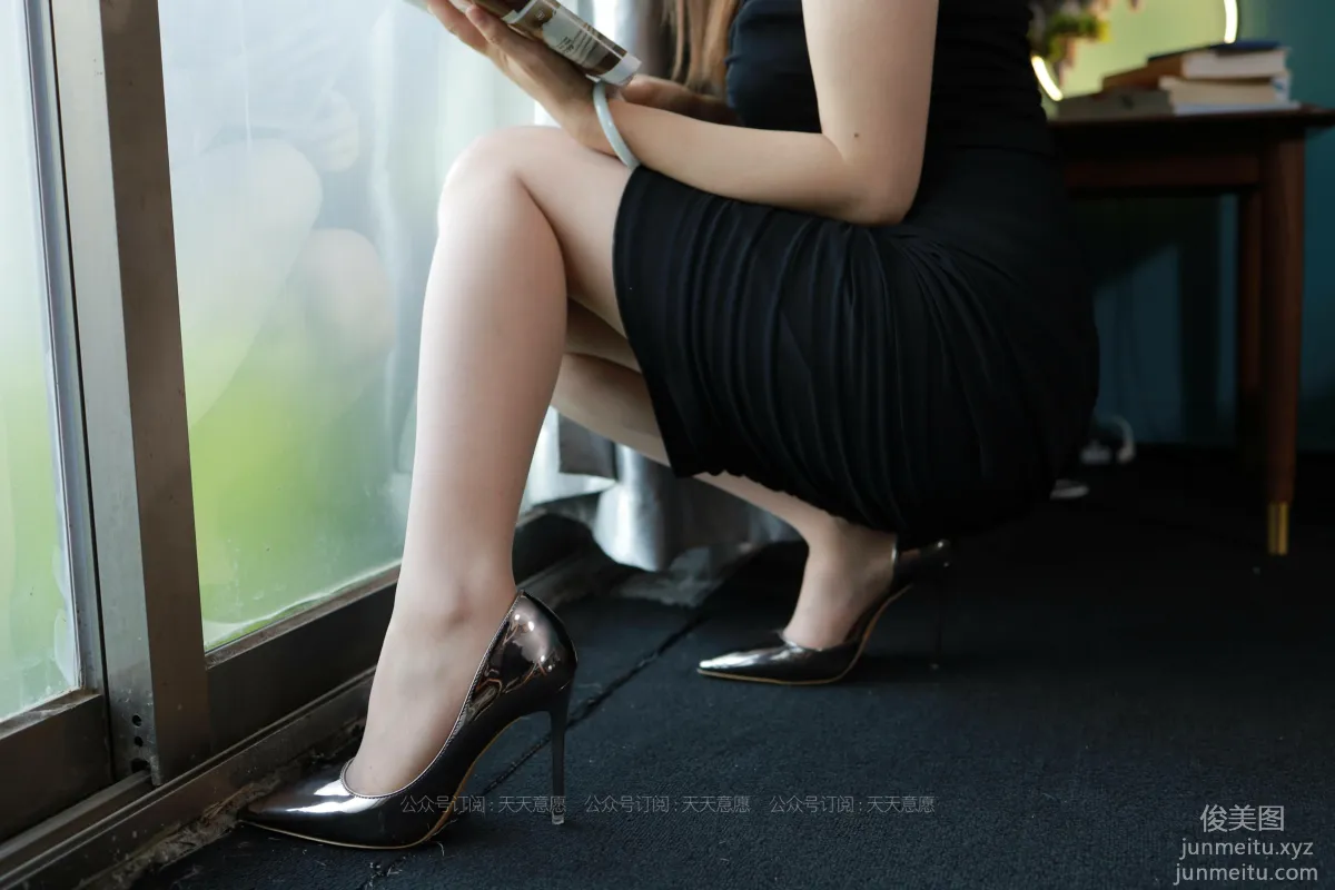 [IESS] 2021.08.16 Silk Enjoyer 891: Xiao Jie, Black Bodycon Skirt [102P] photo 49