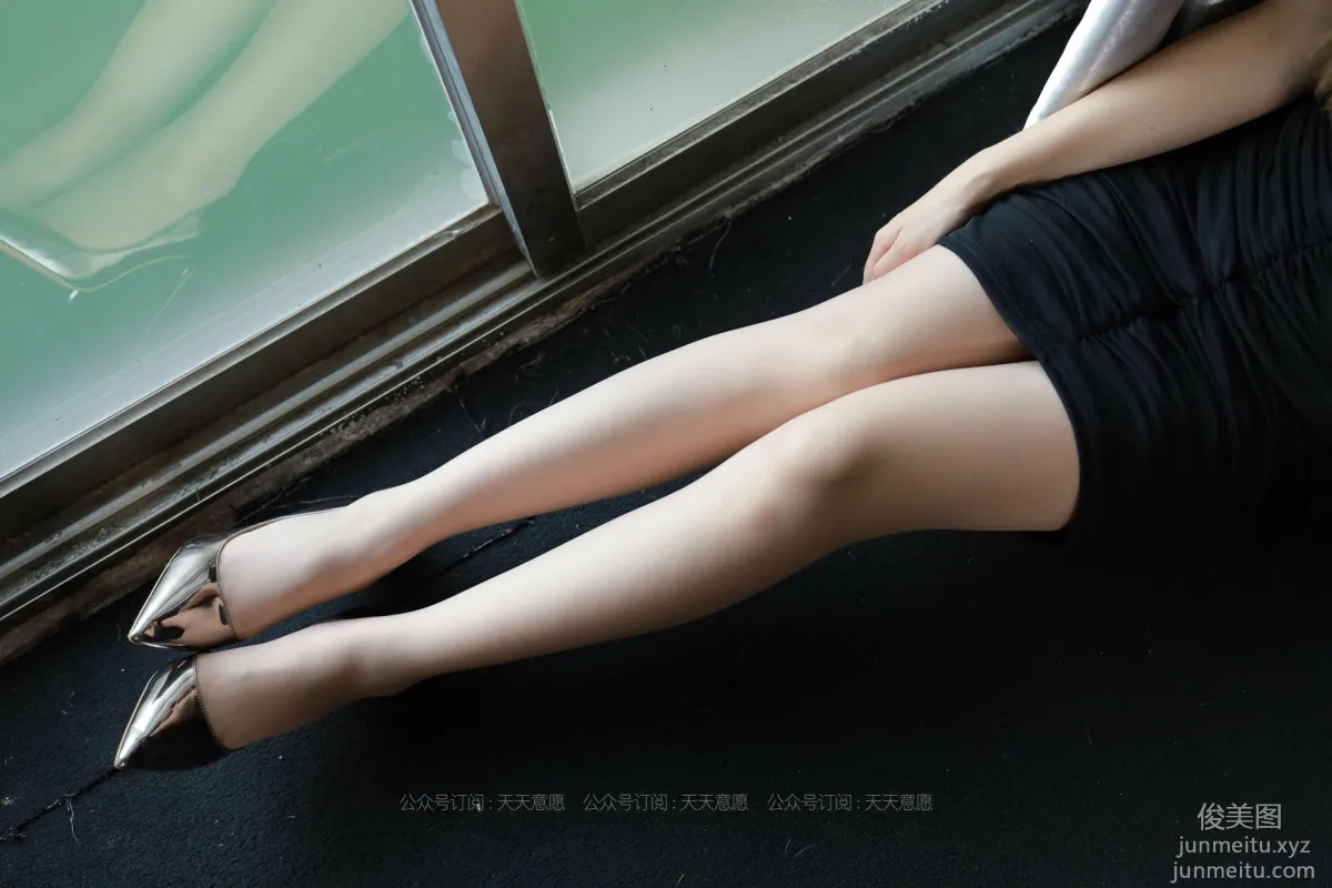 [IESS] 2021.08.16 Silk Enjoyer 891: Xiao Jie, Black Bodycon Skirt [102P] photo 54