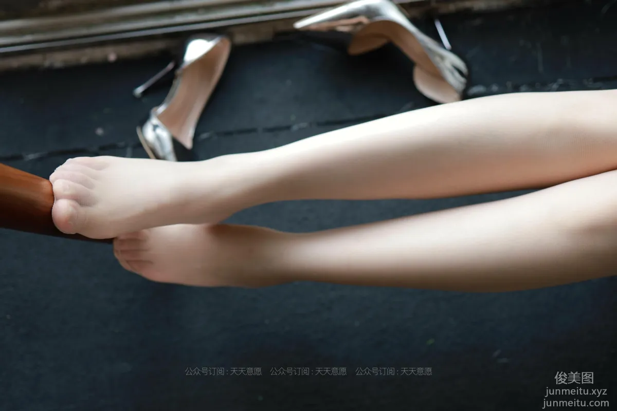 [IESS] 2021.08.16 Silk Enjoyer 891: Xiao Jie, Black Bodycon Skirt [102P] photo 69
