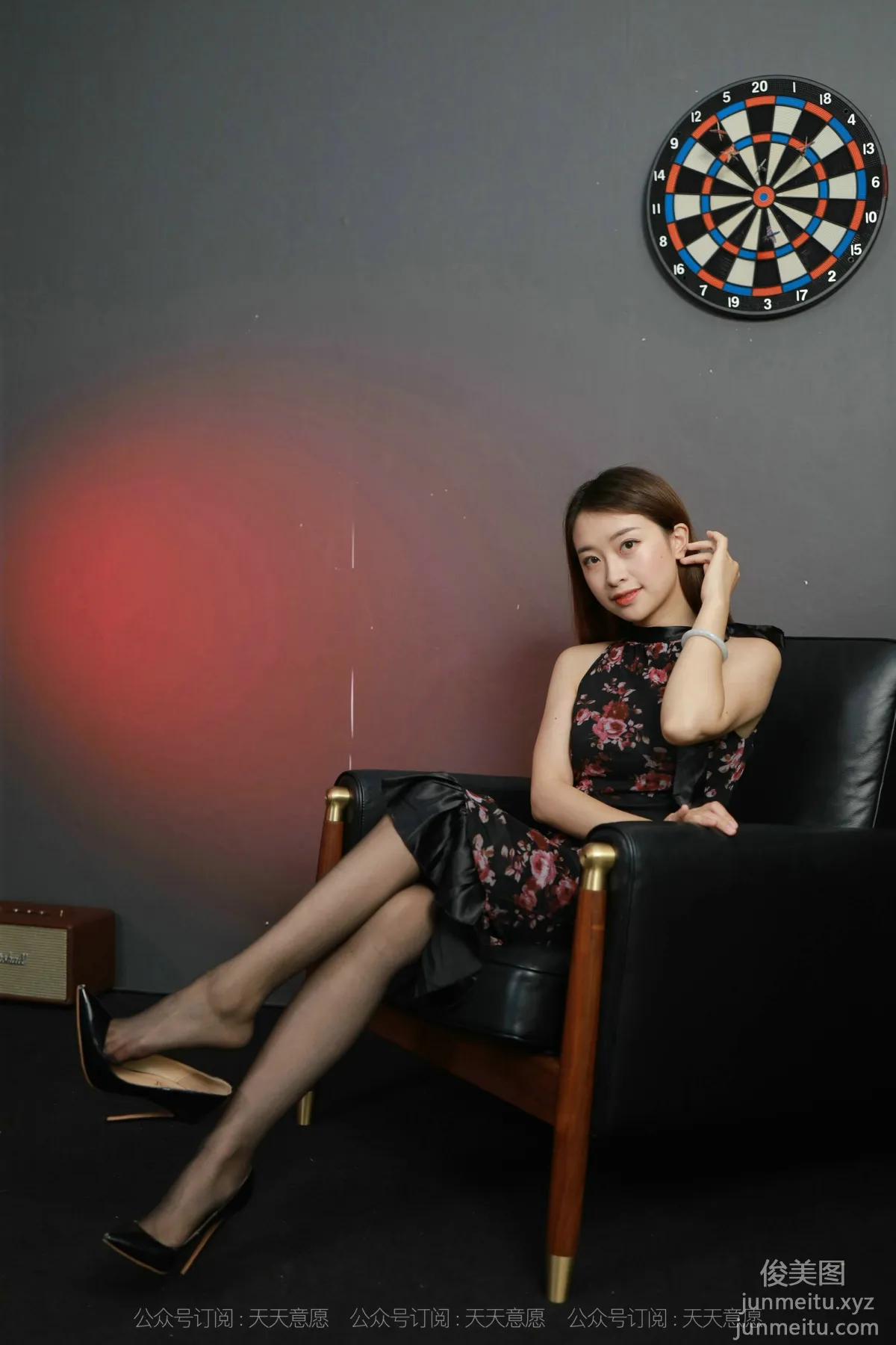 [IESS] 2021.08.21 Silk Enjoyer 896: Xiao Jie, Halter Dress [105P] photo 6