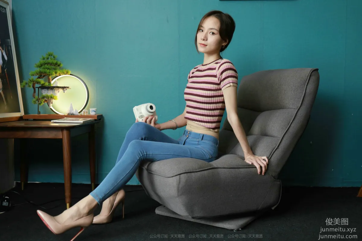 [IESS] 2021.09.01 Silk Enjoyer 906: Xiao Liu, Silk in Jeans [105P] photo 18