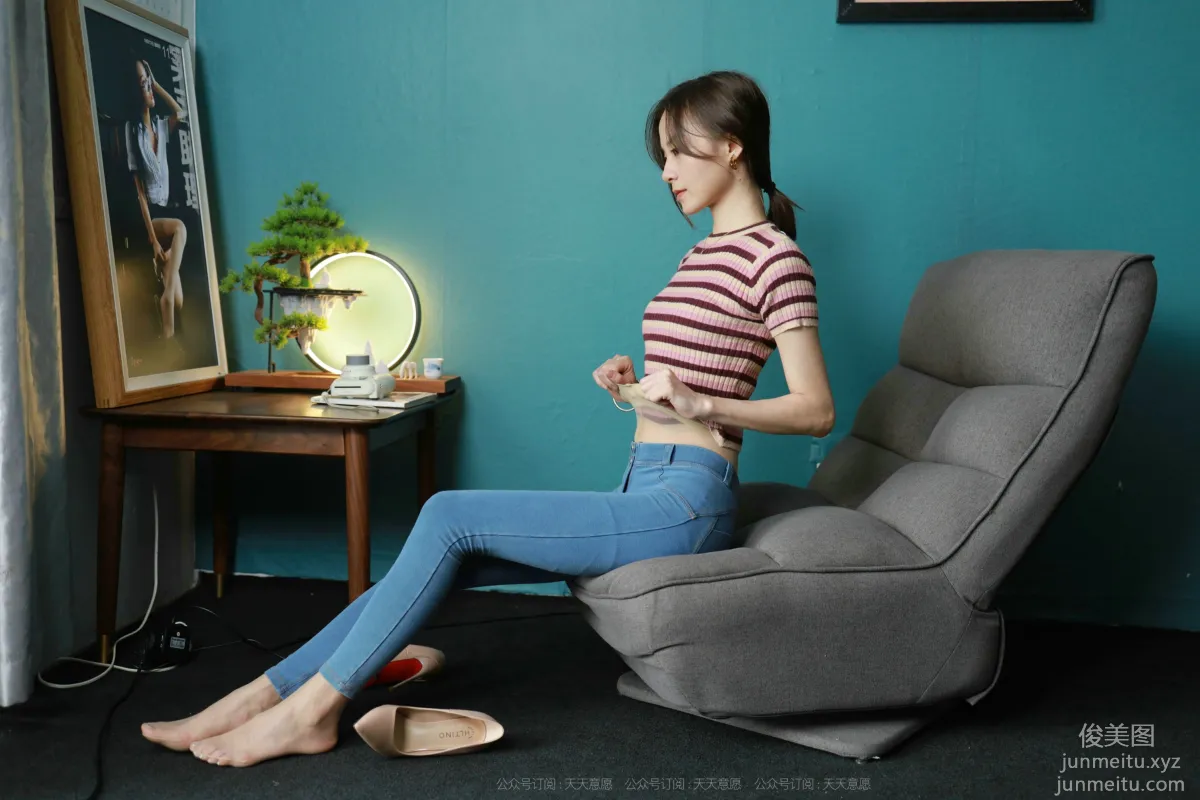 [IESS] 2021.09.01 Silk Enjoyer 906: Xiao Liu, Silk in Jeans [105P] photo 49