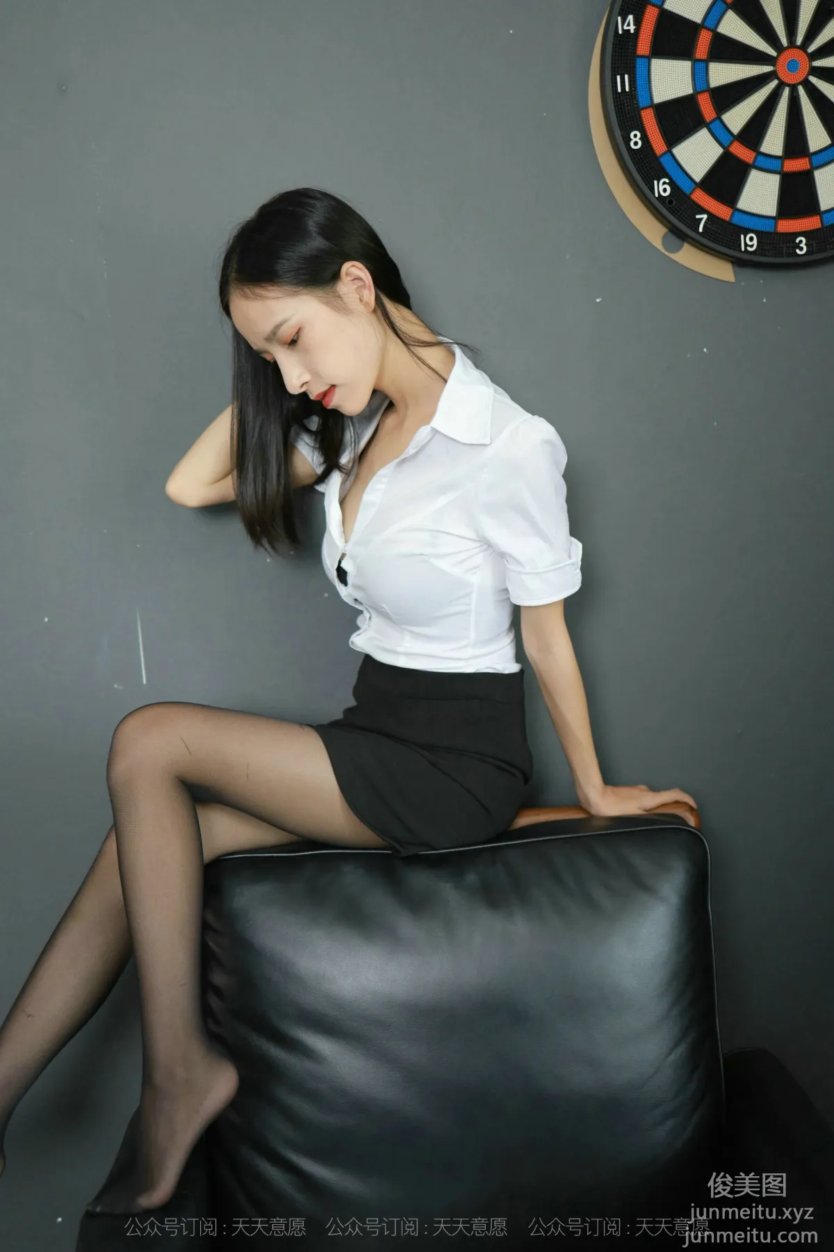 [IESS] 2021.09.15 Silk Enjoyer 919: Mei Zi, Red High Heels [96P] photo 75