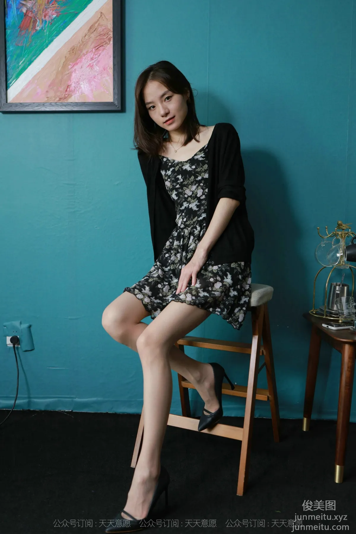 [IESS] 2021.09.17 Silk Enjoyer 921: Xiao Liu, Floral Short Skirt [89P] photo 21