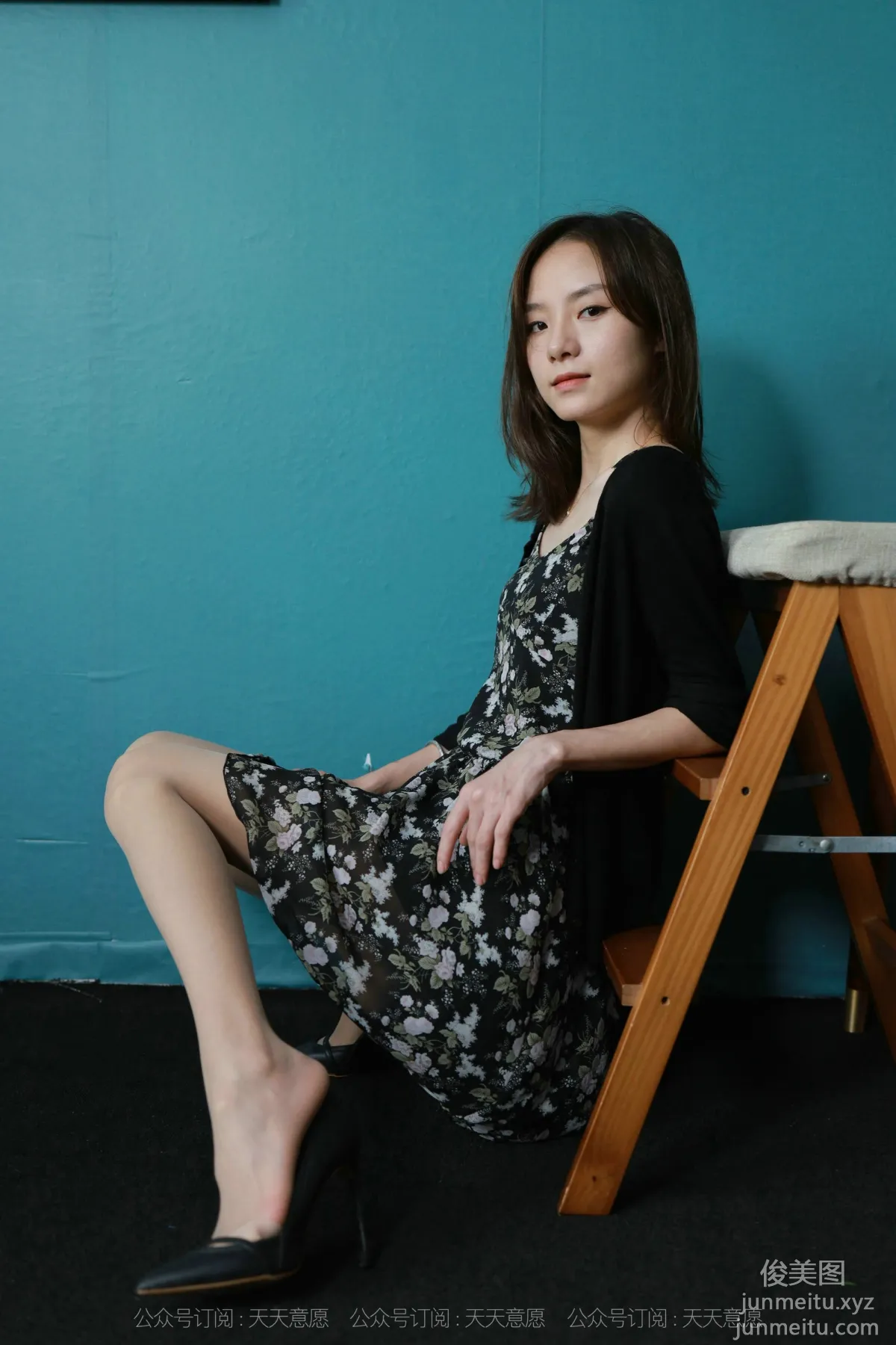 [IESS] 2021.09.17 Silk Enjoyer 921: Xiao Liu, Floral Short Skirt [89P] photo 58