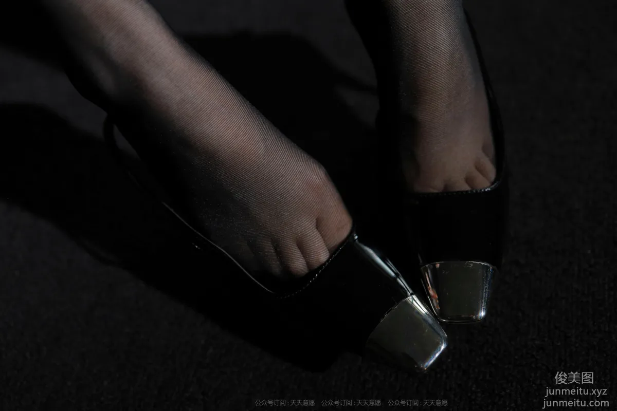 [IESS] 2021.09.23 Silk Enjoyer 927: Wen Xin Dark Night Goddess [89P] photo 39