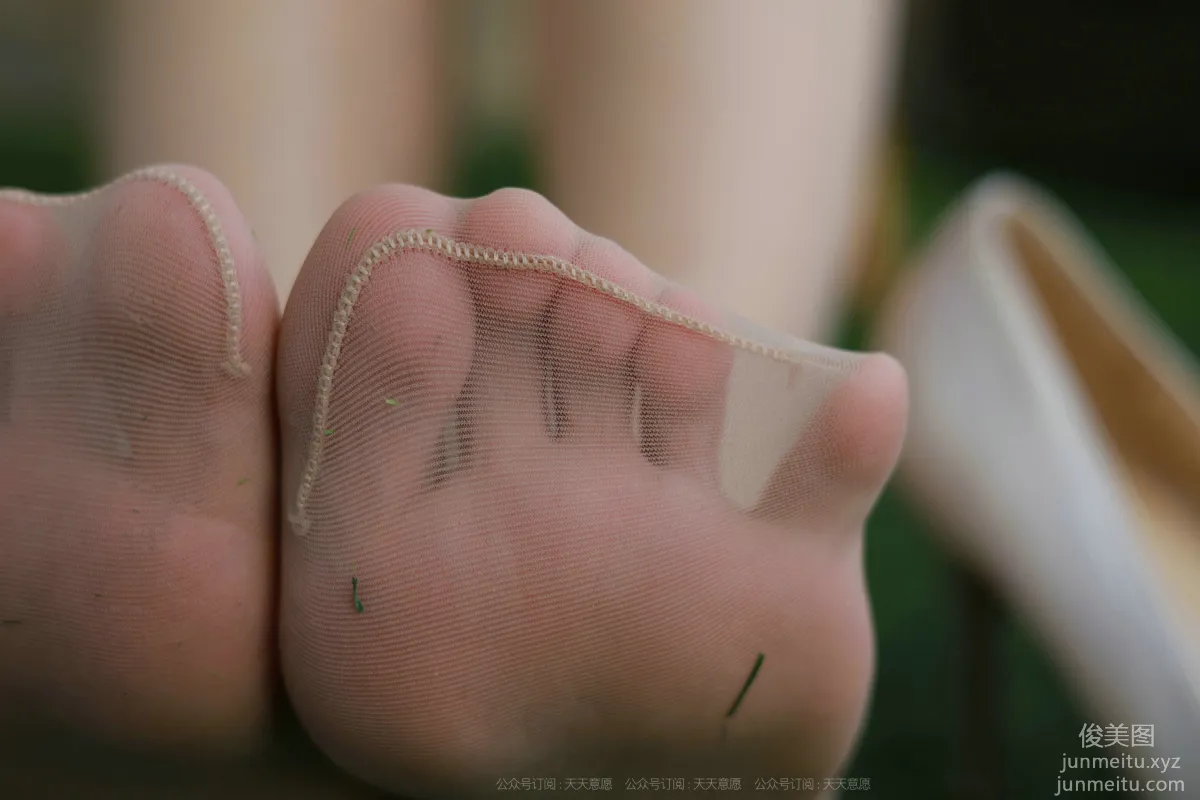 [IESS] 2021.10.10 Silk Enjoyer 943: IESS Qiuqiu, Beauty on the Balcony [92P] photo 26