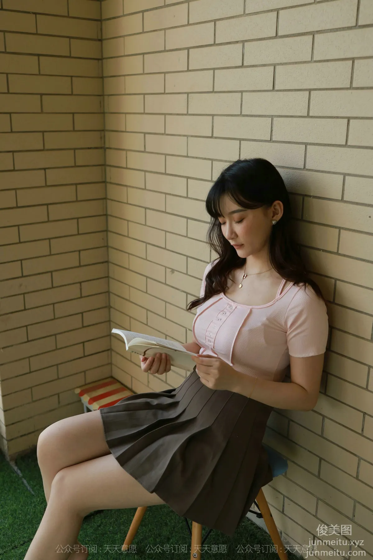 [IESS] 2021.10.10 Silk Enjoyer 943: IESS Qiuqiu, Beauty on the Balcony [92P] photo 52