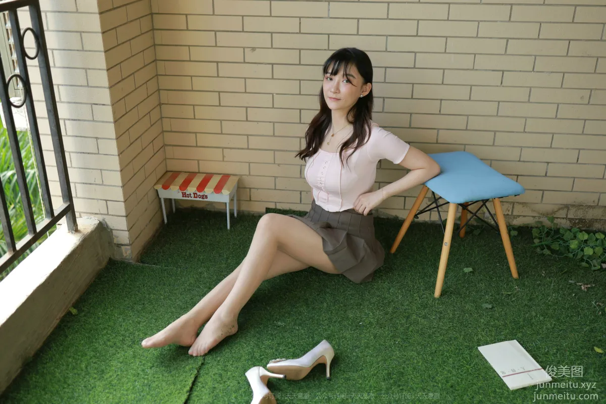 [IESS] 2021.10.10 Silk Enjoyer 943: IESS Qiuqiu, Beauty on the Balcony [92P] photo 61