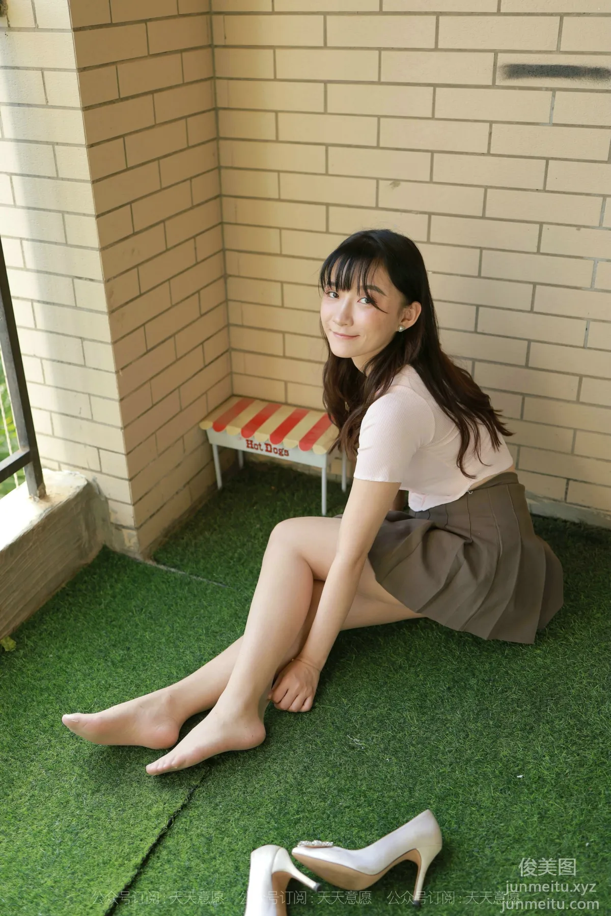 [IESS] 2021.10.10 Silk Enjoyer 943: IESS Qiuqiu, Beauty on the Balcony [92P] photo 64
