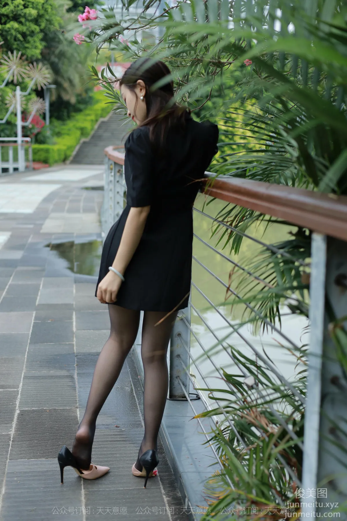 [IESS] 2021.10.20 Silk Enjoyer 953: Xiao Jie, Beauty on the Bridge [96P] photo 3