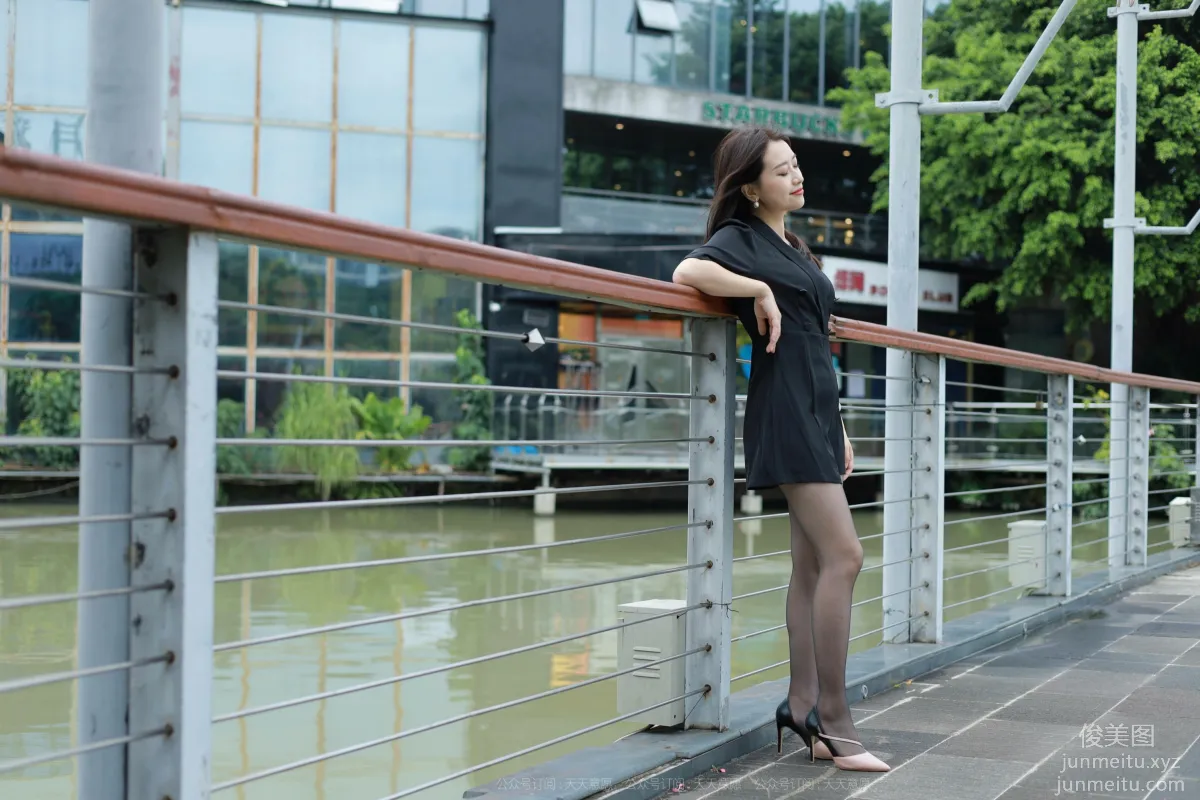 [IESS] 2021.10.20 Silk Enjoyer 953: Xiao Jie, Beauty on the Bridge [96P] photo 5