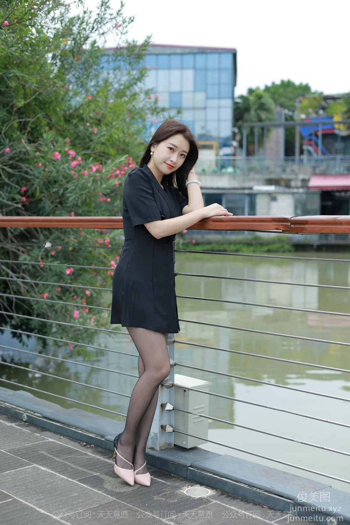 [IESS] 2021.10.20 Silk Enjoyer 953: Xiao Jie, Beauty on the Bridge [96P] photo 11