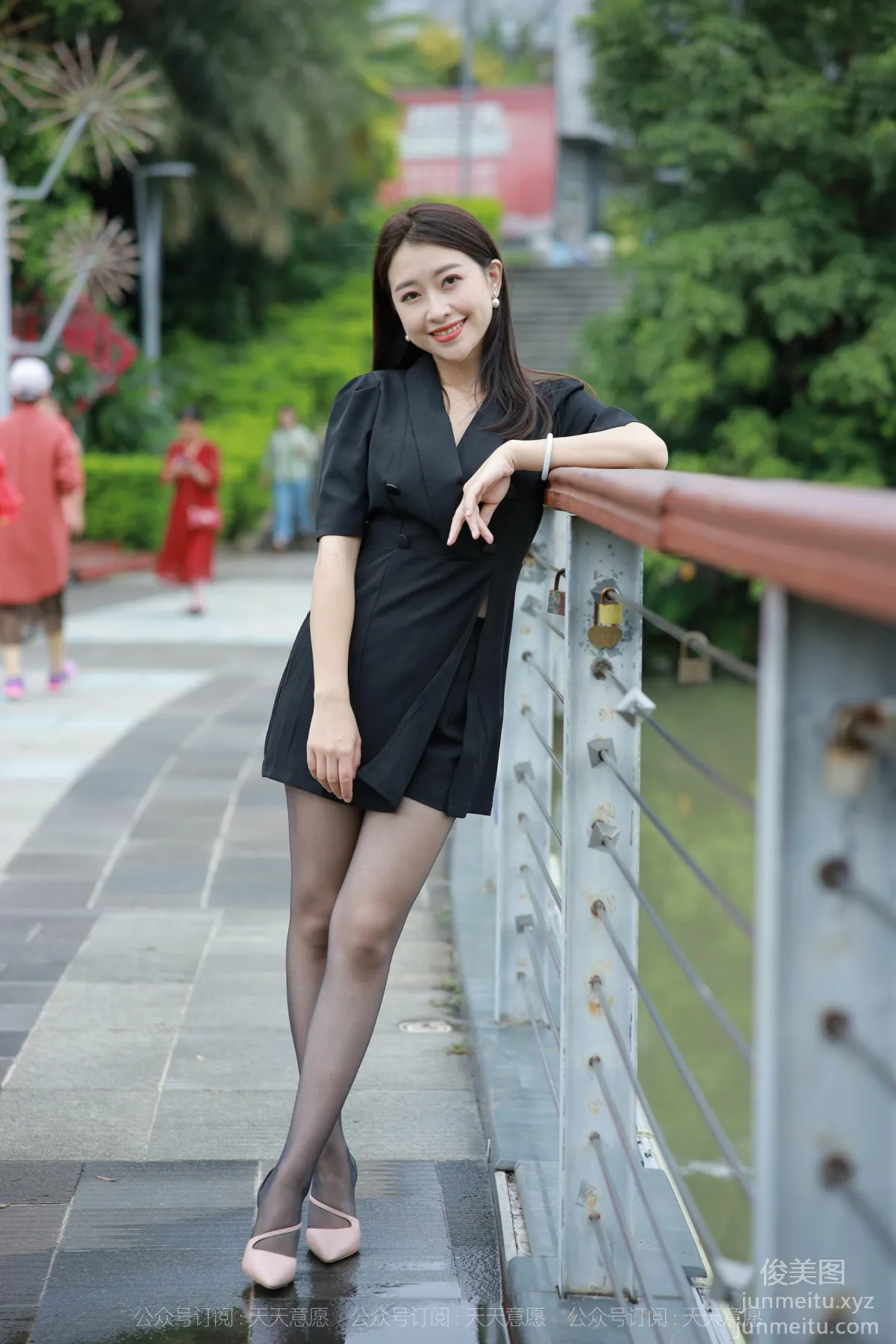 [IESS] 2021.10.20 Silk Enjoyer 953: Xiao Jie, Beauty on the Bridge [96P] photo 40