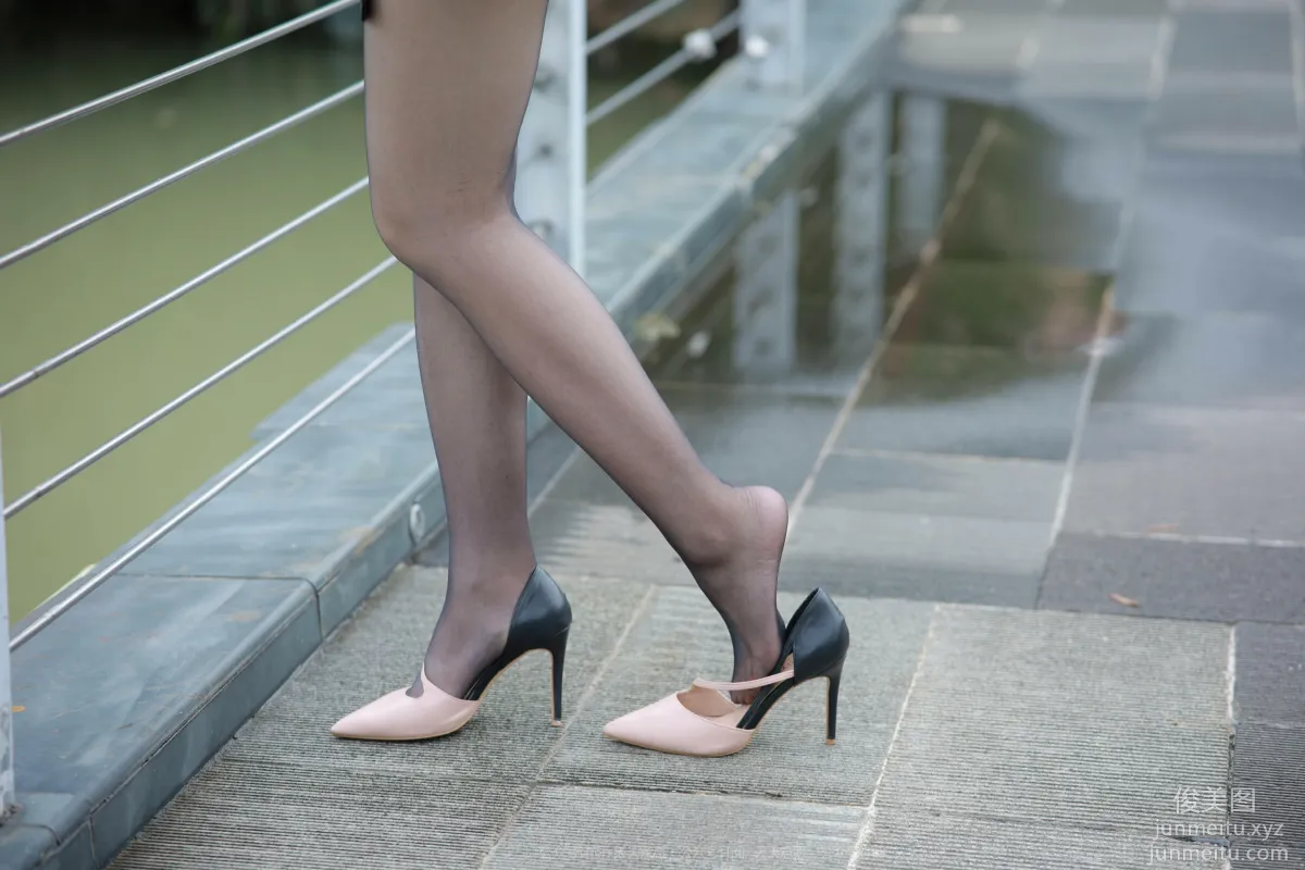 [IESS] 2021.10.20 Silk Enjoyer 953: Xiao Jie, Beauty on the Bridge [96P] photo 62