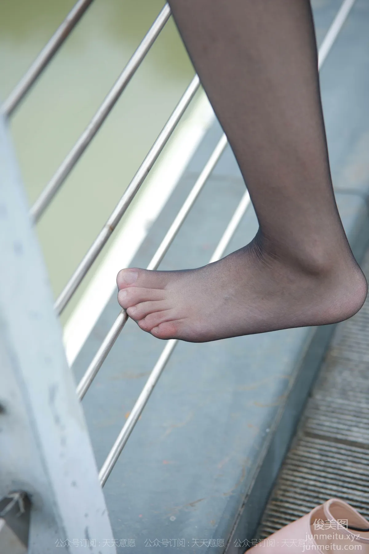 [IESS] 2021.10.20 Silk Enjoyer 953: Xiao Jie, Beauty on the Bridge [96P] photo 65