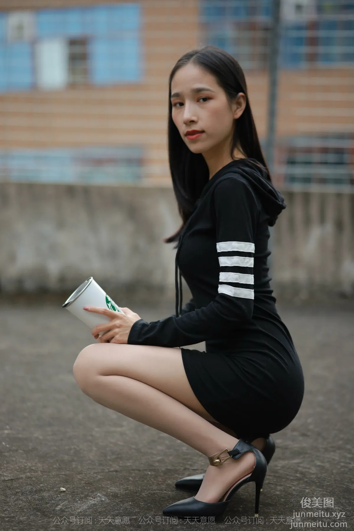 [IESS] 2021.11.06 Silk Enjoyer 967: Mei Zi, Long Legs on the Rooftop [77P] photo 62