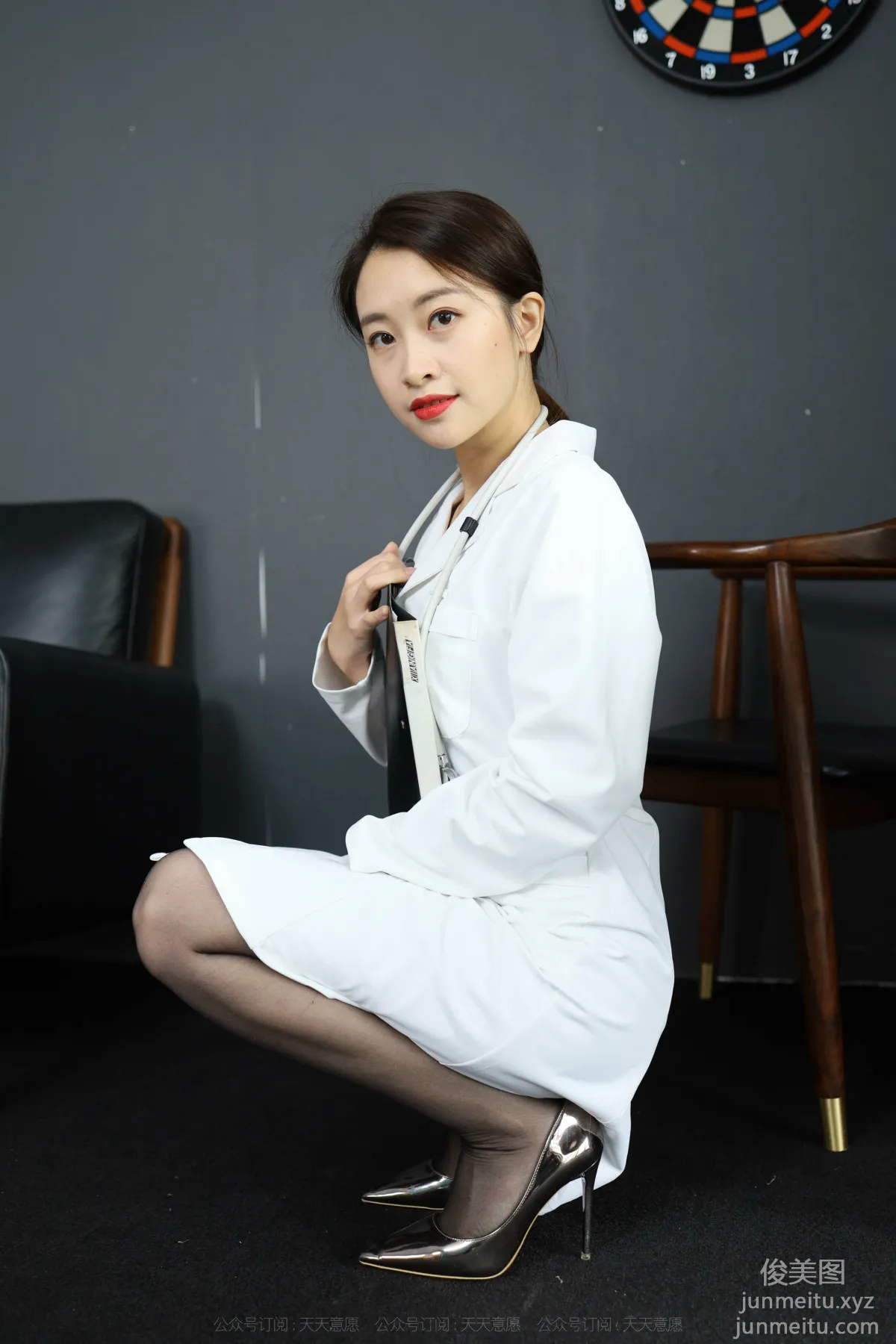 [IESS] 2022.01.05 Silk Enjoyer 982: Xiao Jie, Beautiful Doctor [88P] photo 50