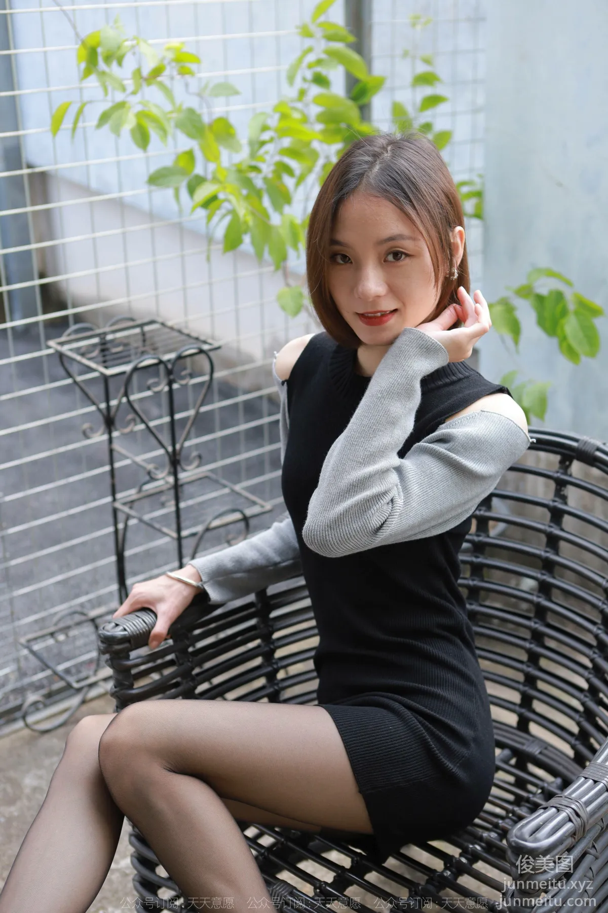 [IESS] 2022.01.17 Silk Enjoyer 989: Xiao Liu, Sexy Leopard Print [90P] photo 42