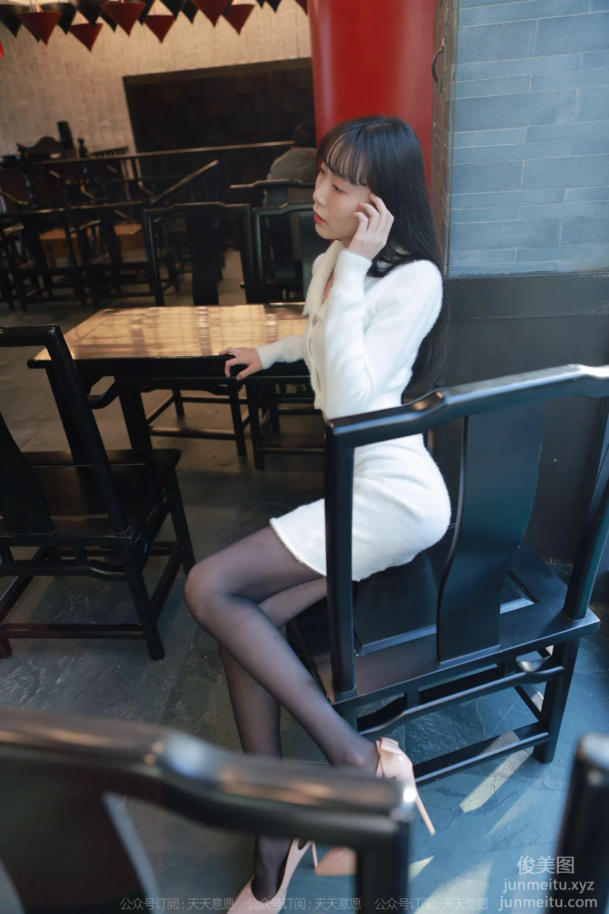 [IESS] 2022.01.27 Silk Enjoyer 993: Tuan Tuan, White Skirt and Long Legs in the Sun [93P] photo 40