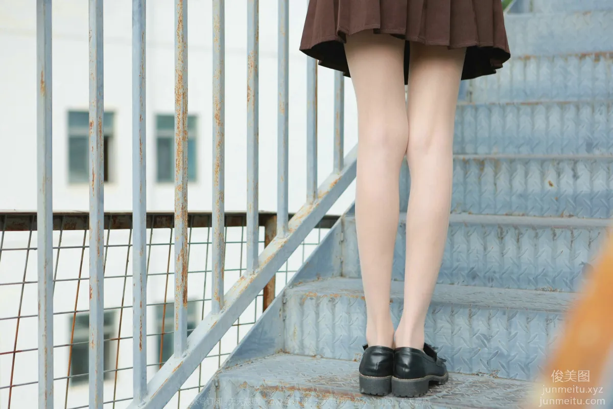 [IESS] 2022.02.08 Silk Enjoyer 999: Tuan Tuan, NetEase Cloud Long-Legged Girl [89P] photo 5
