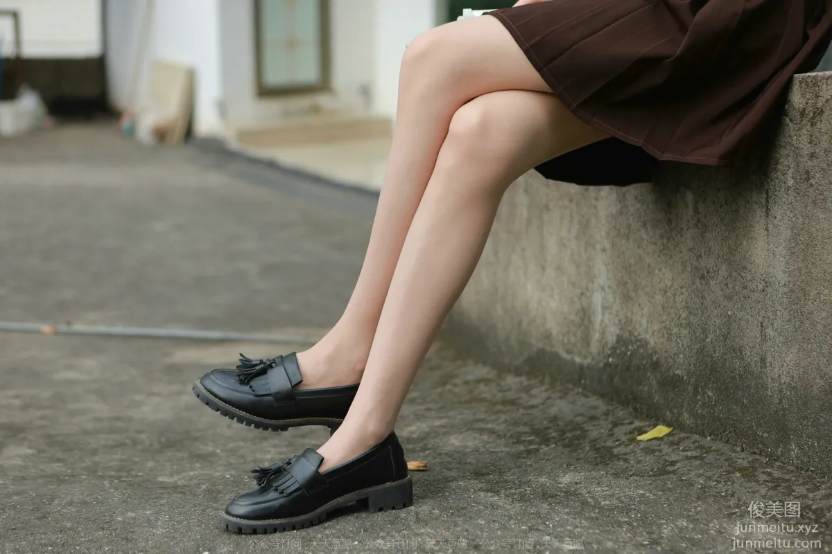 [IESS] 2022.02.08 Silk Enjoyer 999: Tuan Tuan, NetEase Cloud Long-Legged Girl [89P] photo 33
