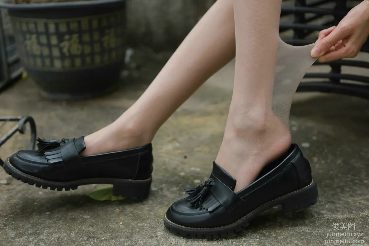 [IESS] 2022.02.08 Silk Enjoyer 999: Tuan Tuan, NetEase Cloud Long-Legged Girl [89P] photo 40