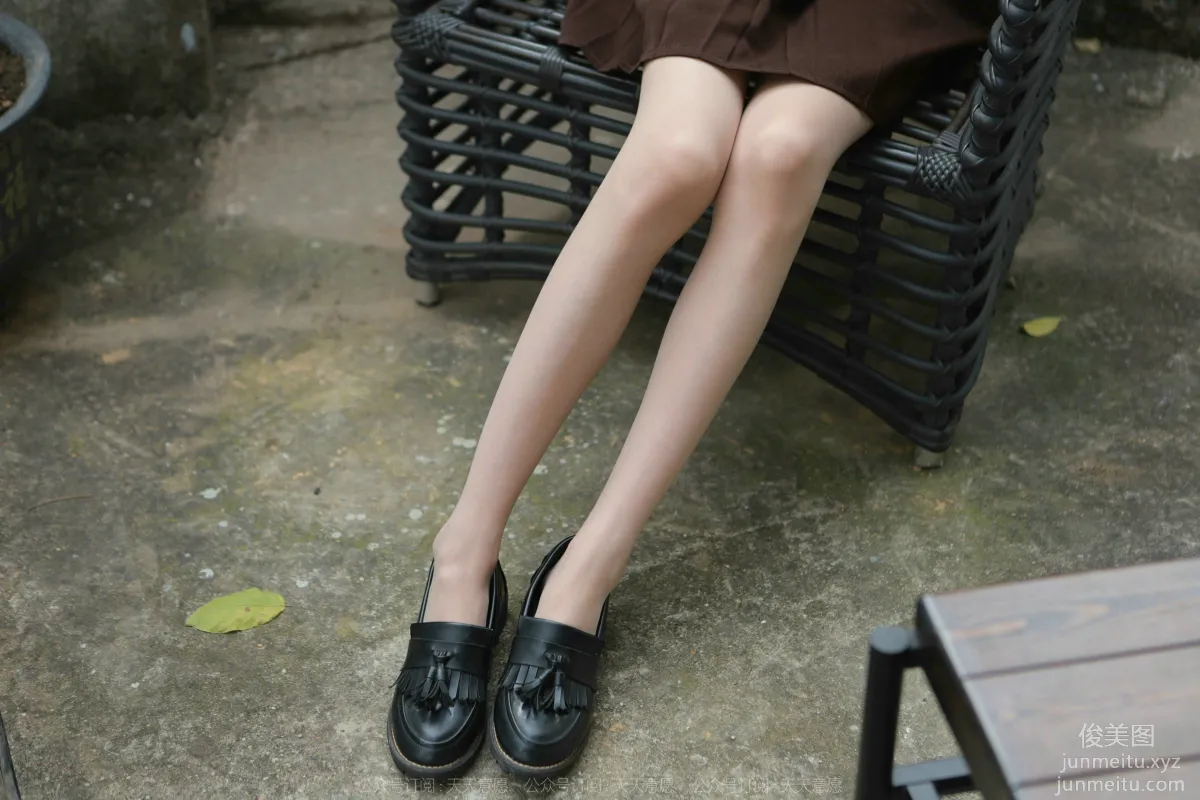 [IESS] 2022.02.08 Silk Enjoyer 999: Tuan Tuan, NetEase Cloud Long-Legged Girl [89P] photo 56