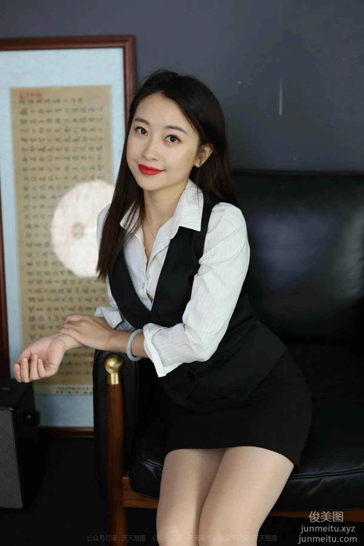 [IESS] 2021.11.12 Silk Enjoyer 972: Xiao Jie, Accompany You Working Overtime on the Weekend [94P] photo 69