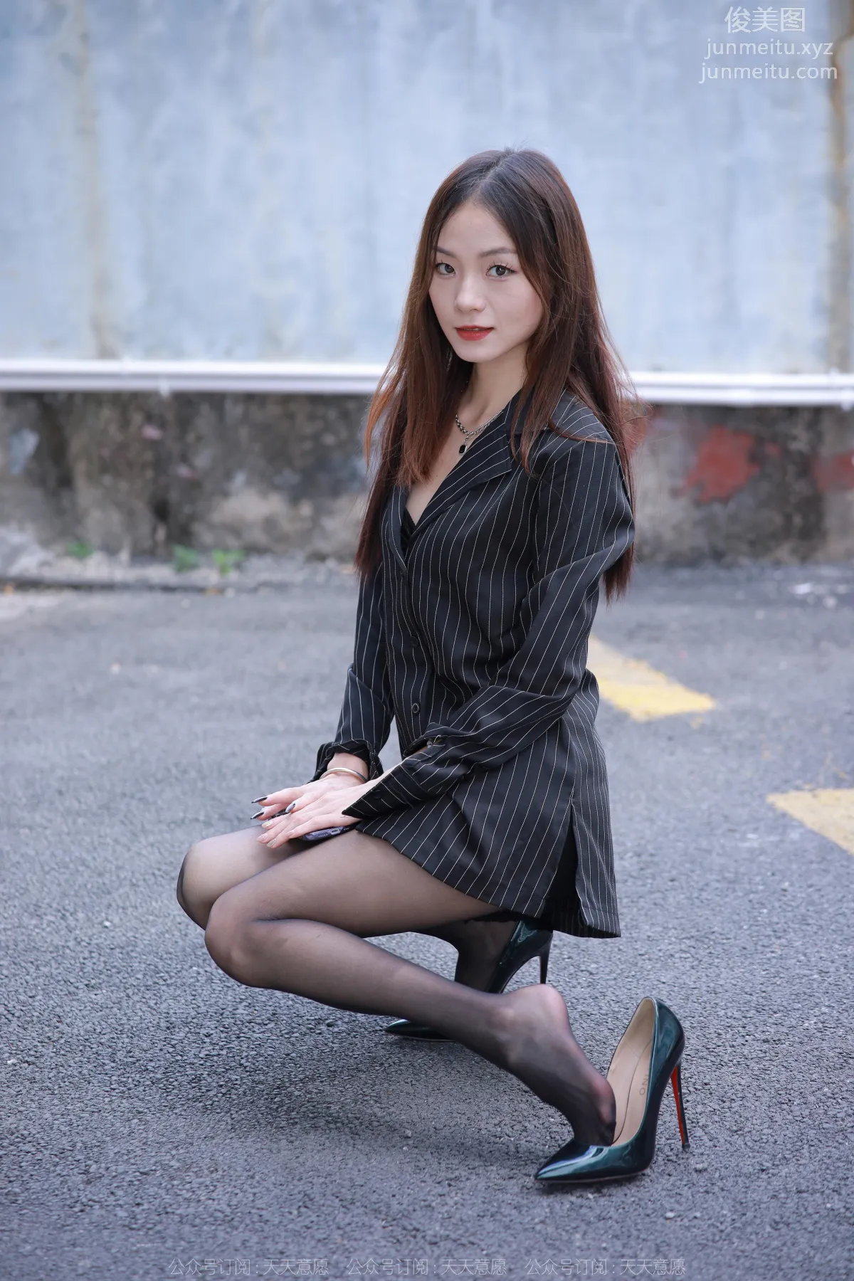 [IESS] 2022.11.18 Silk Enjoyer 1272 Xiao Liu, Following Love [81P] photo 4