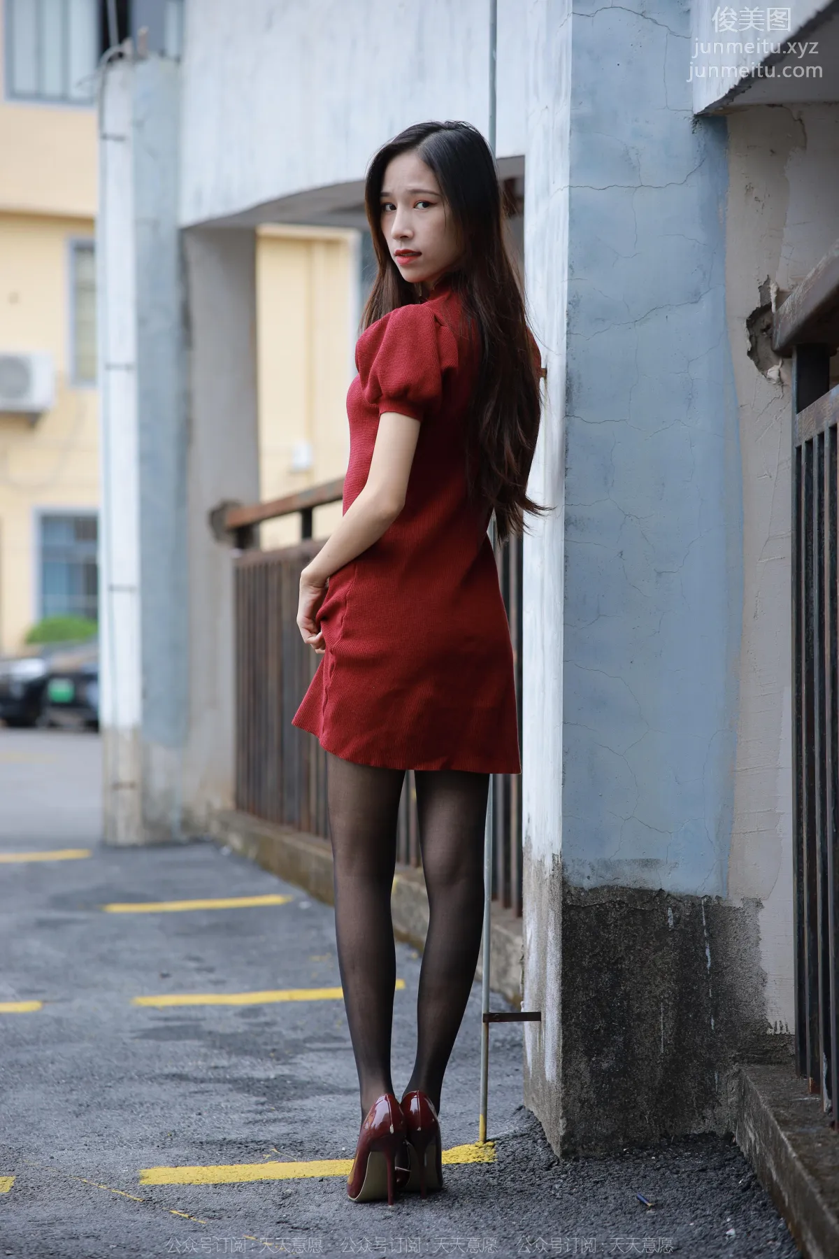 [IESS] 2022.12.09 Silk Enjoyer 1293 Mei Zi, Wine Red High Heels [77P] photo 32