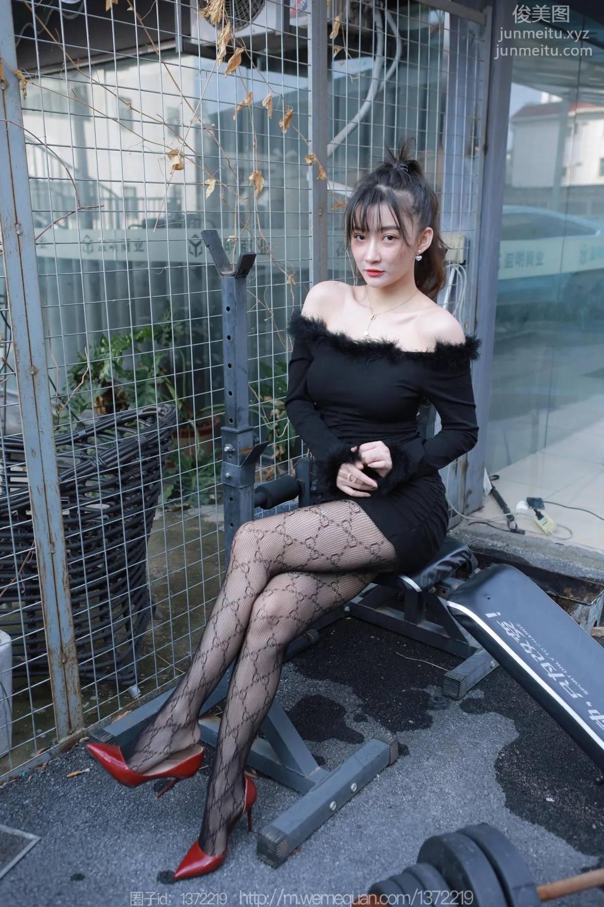 [IESS] 2022.12.22 Silk Enjoyer 1306 IESS Qiuqiu, Story in the Car [90P] photo 14