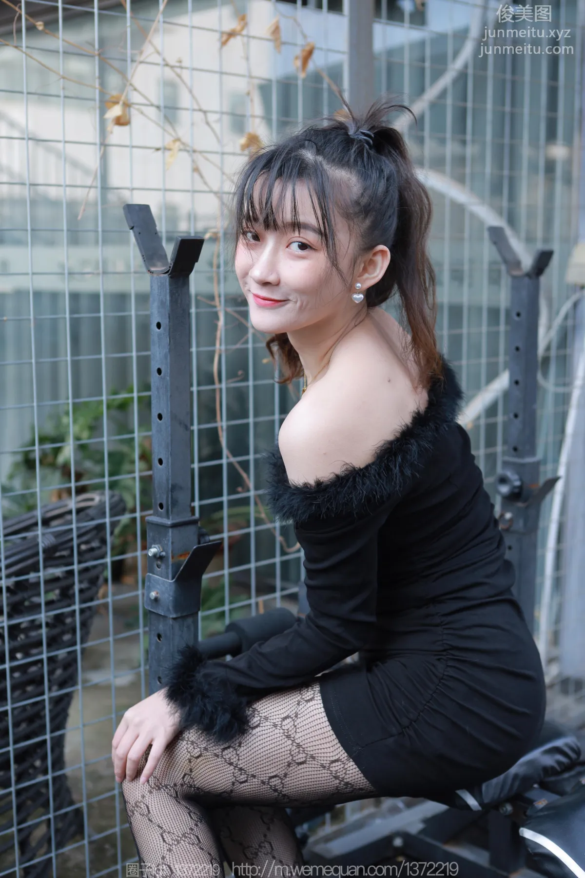 [IESS] 2022.12.22 Silk Enjoyer 1306 IESS Qiuqiu, Story in the Car [90P] photo 23