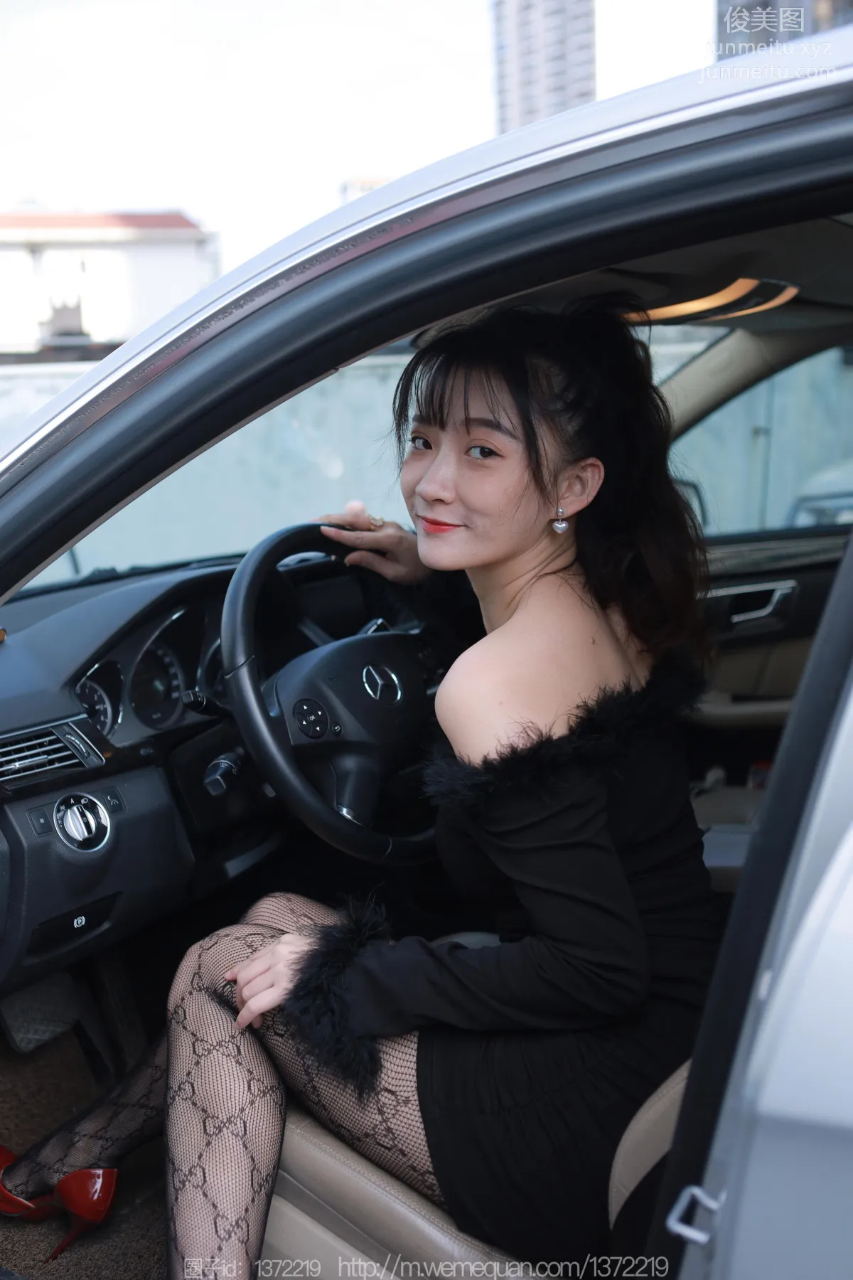 [IESS] 2022.12.22 Silk Enjoyer 1306 IESS Qiuqiu, Story in the Car [90P] photo 31