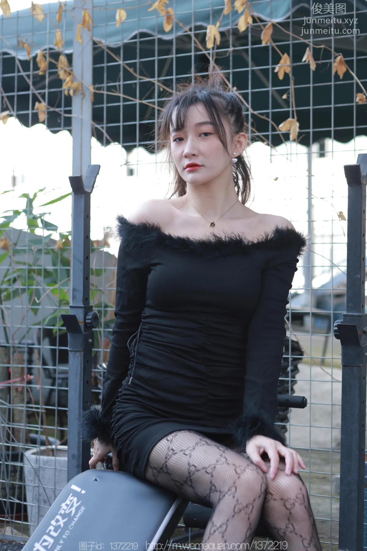 [IESS] 2022.12.22 Silk Enjoyer 1306 IESS Qiuqiu, Story in the Car [90P] photo 43