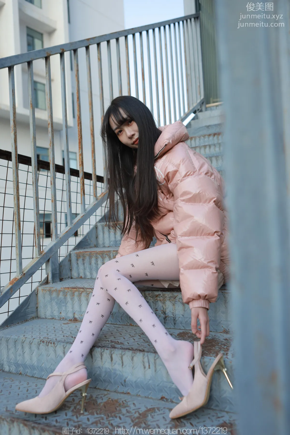 [IESS] 2022.12.23 Silk Enjoyer 1307 Tuan Tuan, Long Legs Pushing the Cart [84P] photo 56