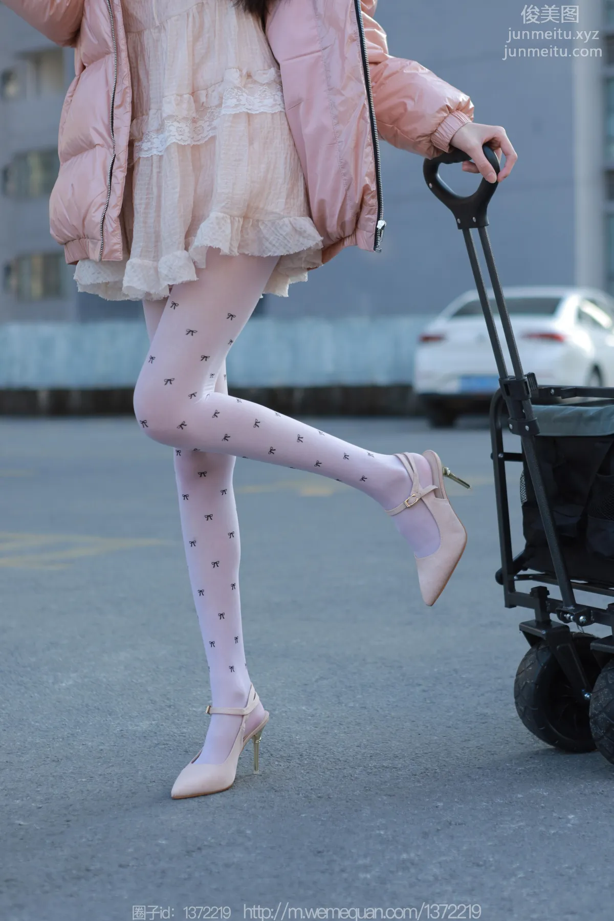 [IESS] 2022.12.23 Silk Enjoyer 1307 Tuan Tuan, Long Legs Pushing the Cart [84P] photo 83