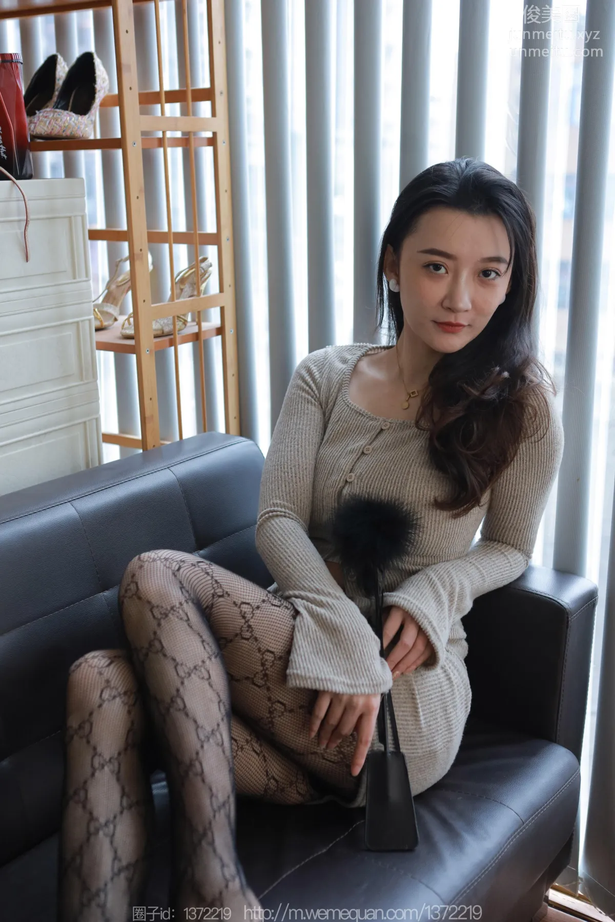 [IESS] 2023.01.04 Silk Enjoyer 1319 IESS Qiuqiu, Cutout Black Stockings [85P] photo 79