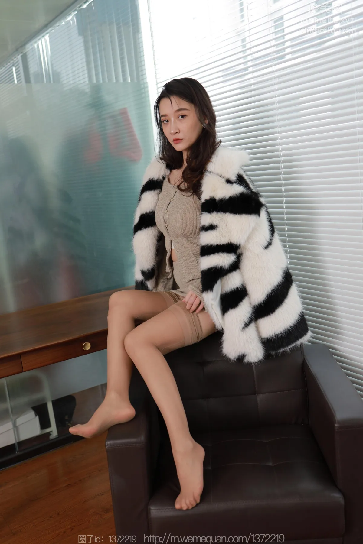 [IESS] 2023.01.20 Silk Enjoyer 1335 IESS Qiuqiu, Cold and Gorgeous Beauty [94P] photo 20
