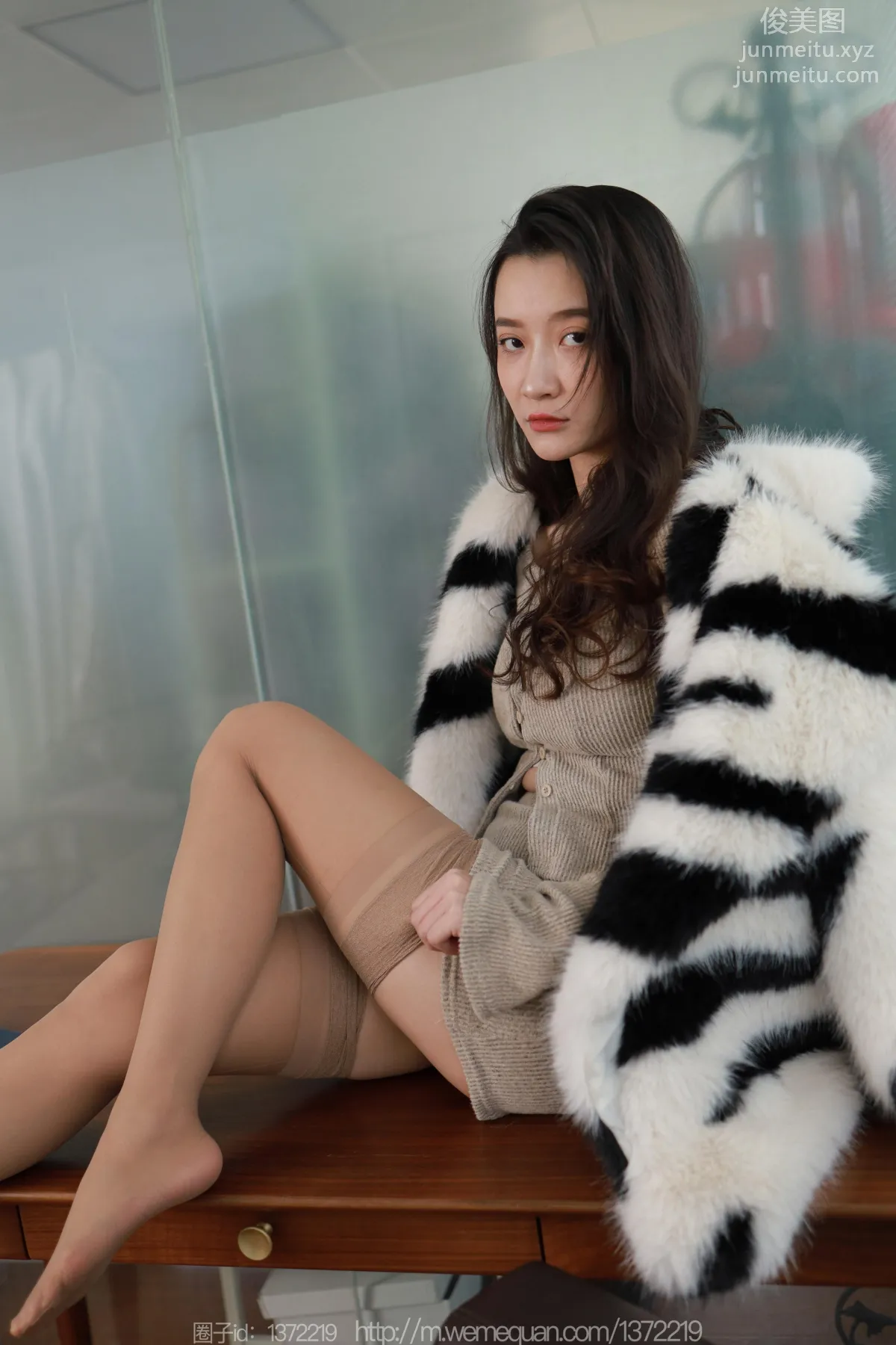 [IESS] 2023.01.20 Silk Enjoyer 1335 IESS Qiuqiu, Cold and Gorgeous Beauty [94P] photo 31