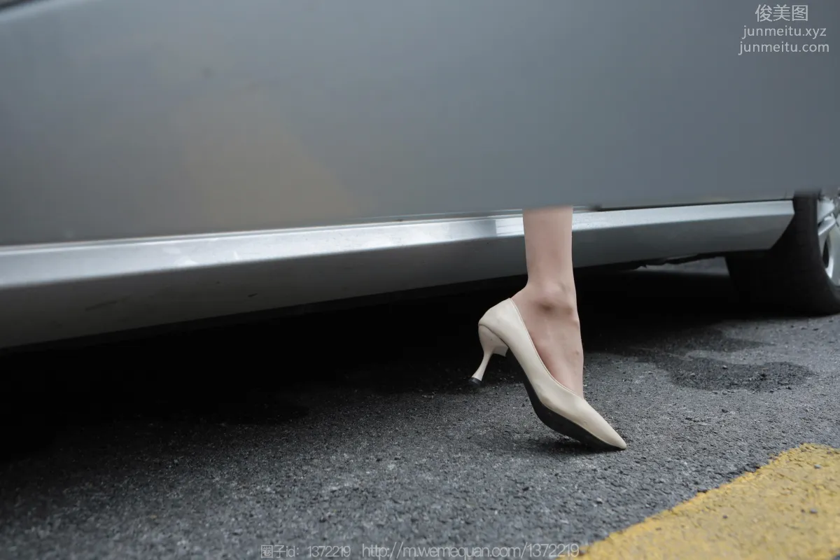 [IESS] 2023.01.26 Silk Enjoyer 1341 Tuan Tuan, What Are You Doing in the Car? [77P] photo 34