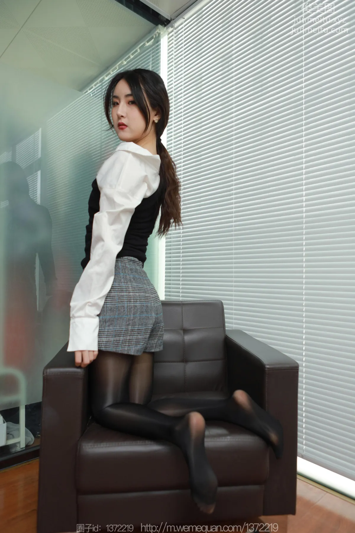 [IESS] 2023.01.27 Silk Enjoyer 1342 Xiao Bao, Glossy High Heels [86P] photo 68