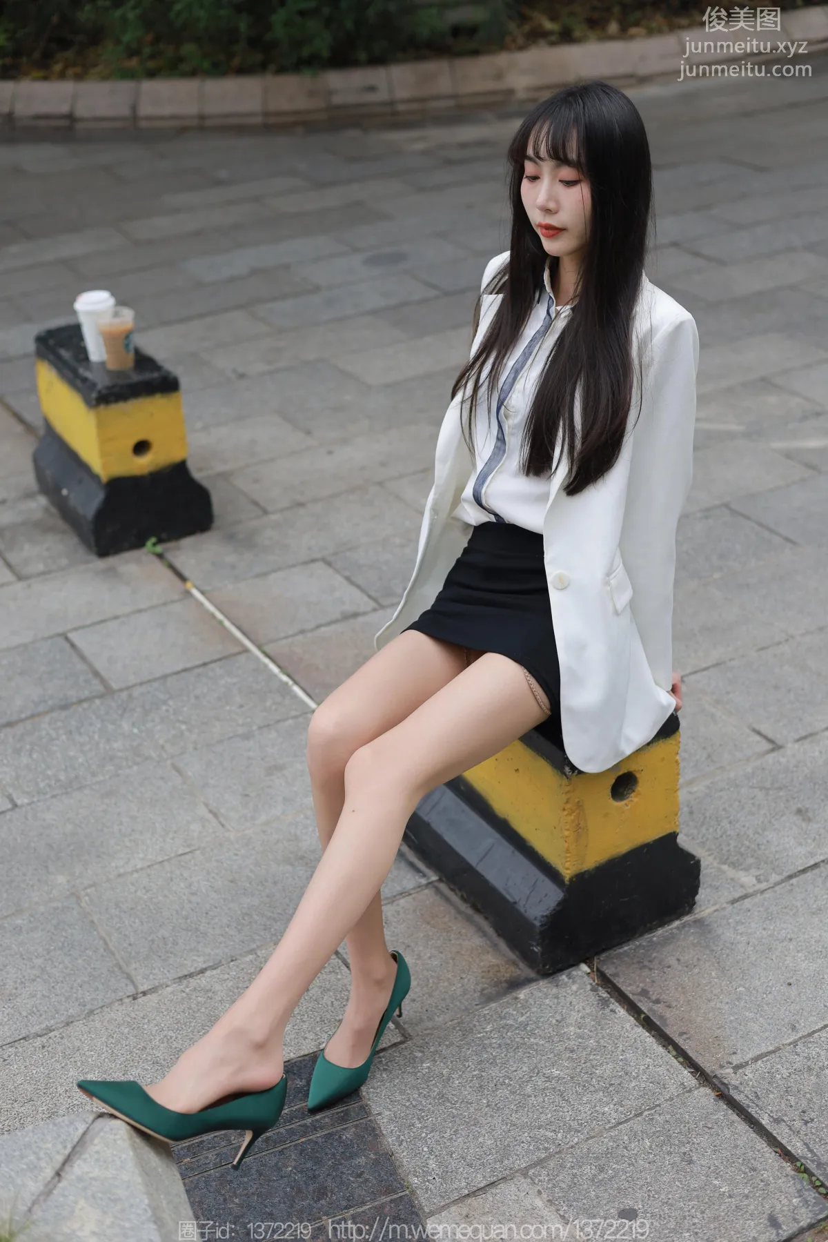 [IESS] 2023.02.18 Silk Enjoyer 1365 Tuan Tuan, Street Snap OL Beauty [89P] photo 75